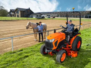 LX_Dynamic Image_grass_ROPS_front