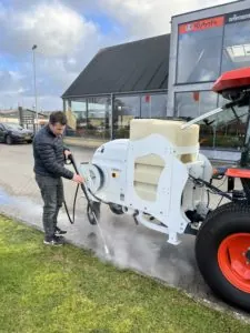 brehat-pa-kubota-DK1