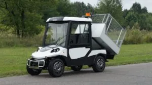 Melex 381. Lad med gittersider