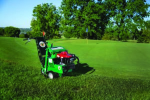 SC181_BG_SodCutter_Golf_lifestyle